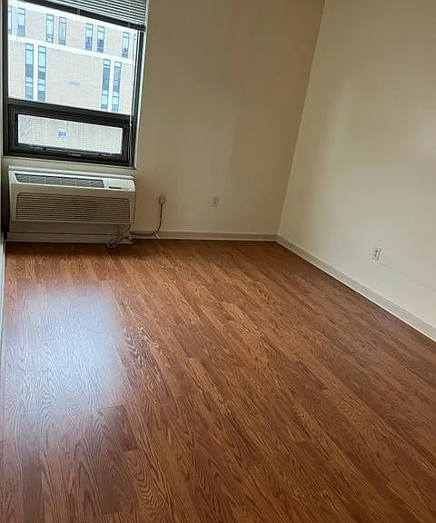 815 Arch St #202 — Photo 9
