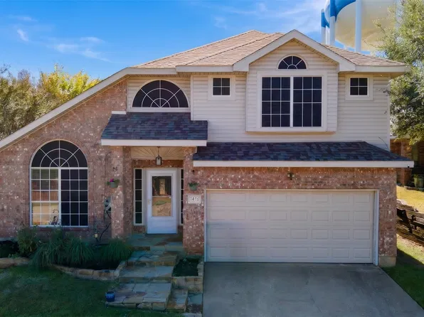 3436 Cummings Dr, Bedford, TX 76021