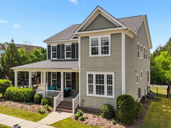 508 Vervain Way, Holly Springs, NC 27540