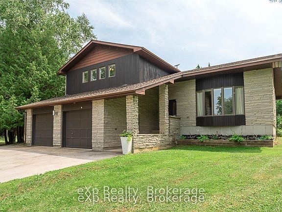3rd image of 502354 Grey Ave #1
