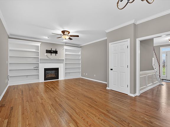 3rd image of 4461 River Ridge Rd