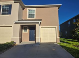 1097 Blue Jay Dr, Davenport, FL 33837