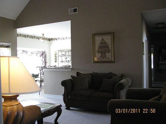 4th image of 29 Apple Barrel Way