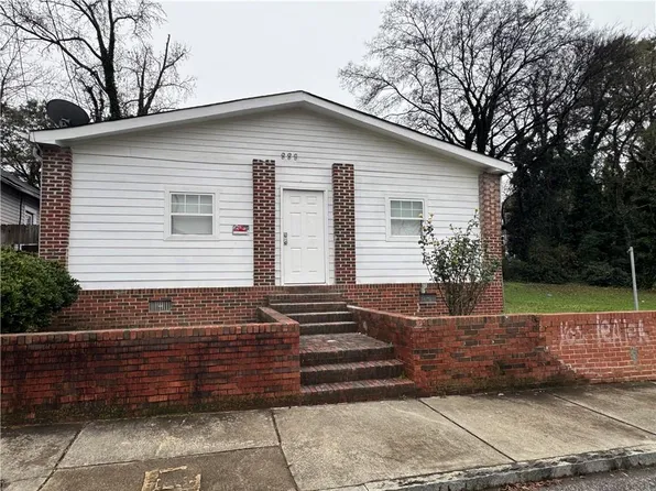 888 T P Burruss Sr Dr SW, Atlanta, GA 30314