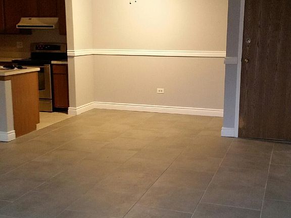 4th image of 756 Prescott Dr