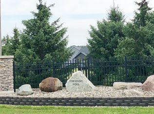 30827 Chadwick Dr, Granger, IN 46530