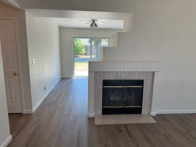 Building Photo - 5024 Klondike Way