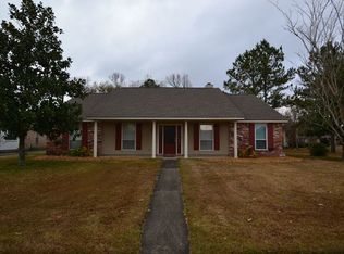 5360 Shakespeare Dr, Baton Rouge, LA 70817