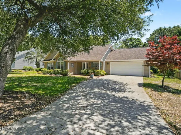 1737 Rosebay Court SW, Ocean Isle Beach, NC 28469