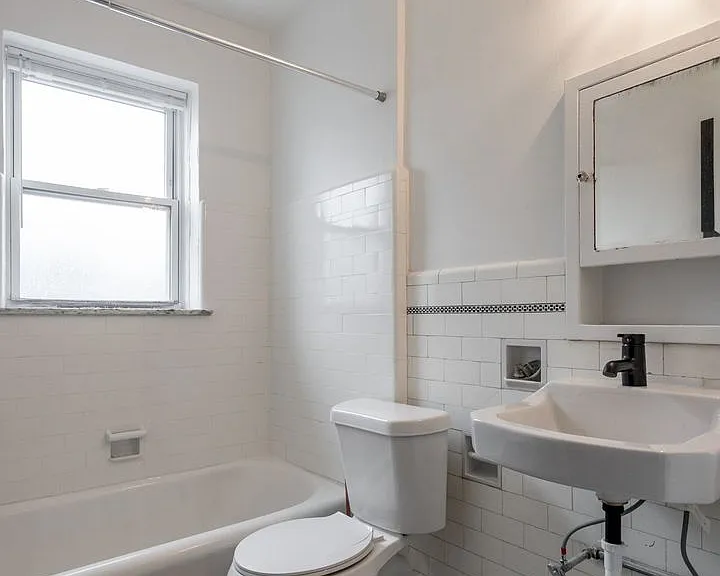 Glynn Court Apartments — Photo 16