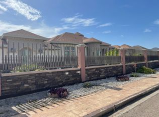 929 Richland Dr, Alamo, TX 78516