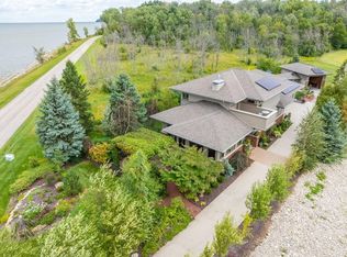 1156 S Bayshore Rd, Brussels, WI 54204