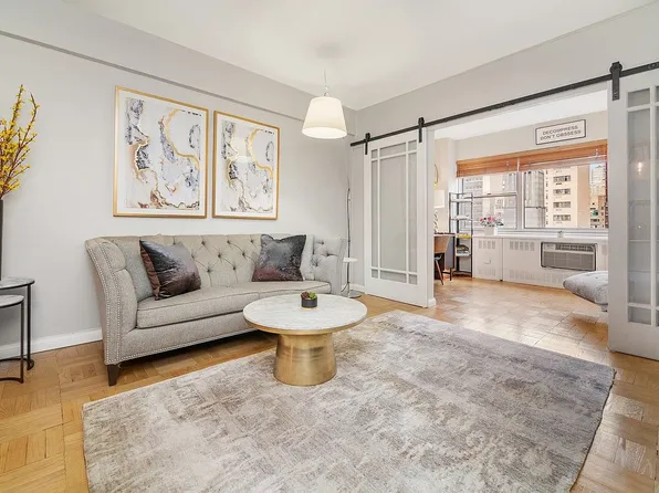 333 E 46th St APT 8H, Manhattan, NY 10017