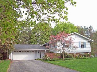 6 Snowberry Cir #S, Penfield, NY 14526