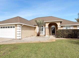305 Lyonia Ln, Panama City Beach, FL 32408