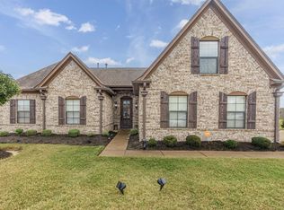 5392 Riverstone Dr, Memphis, TN 38125