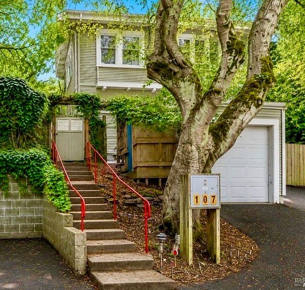 1st image of 107 Stadium Ave APT 3