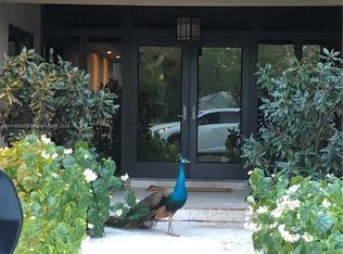 6590 SW 96th St, Pinecrest, FL 33156