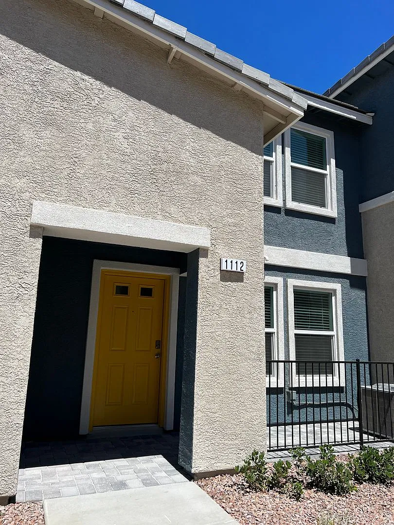 3 Bedroom home — Photo 2