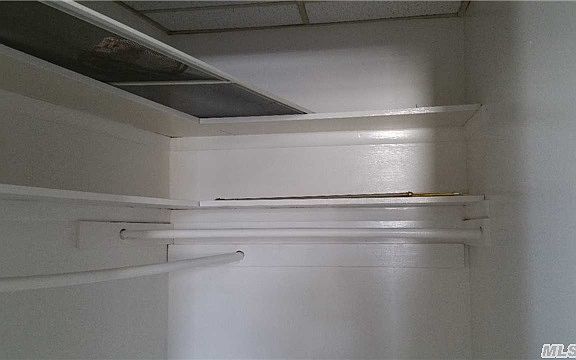 5th image of 1715 Union Blvd