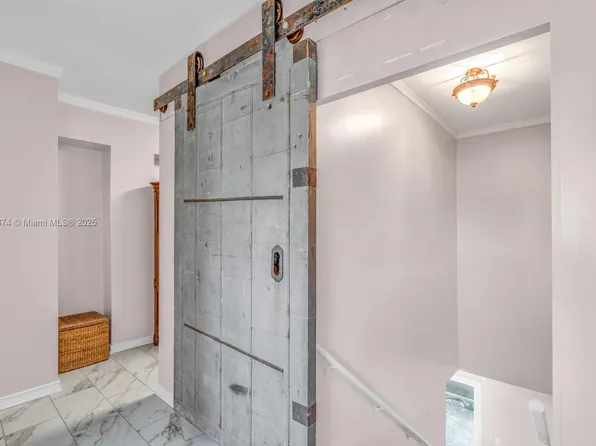 131 Avenue G, Marathon, FL 33050