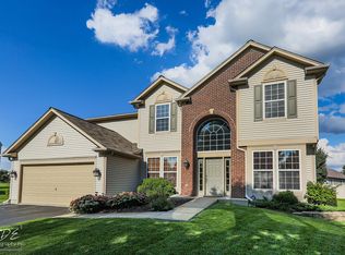 5 Catalpa Ct, Bolingbrook, IL 60490