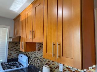 247-17 77th Cres FLOOR 1, Bellerose, NY 11426