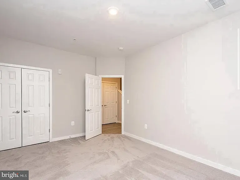 3301 Demirel Way #C — Photo 12