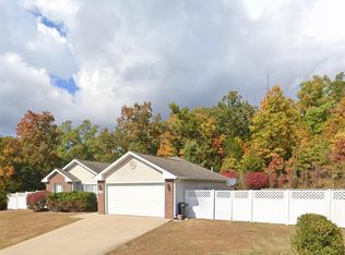 24180 Tanglewood Rd, Saint Robert, MO 65584