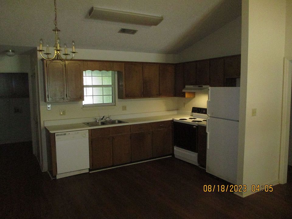 2nd image of 105B Gala Ct