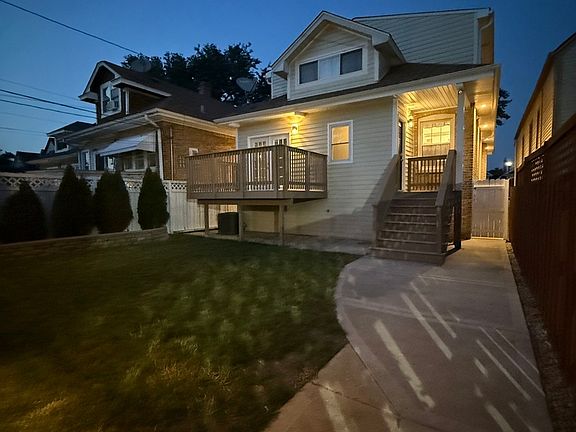 3rd image of 1322 Euclid Ave