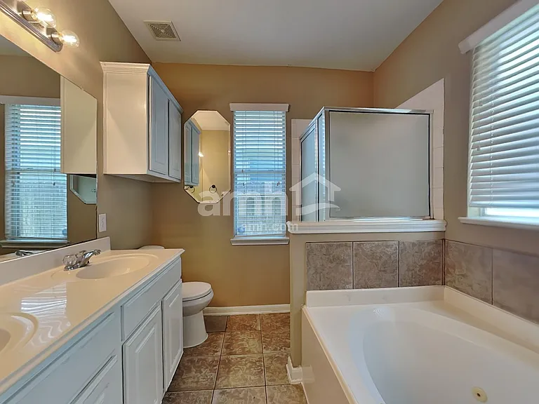 7418 Jacobs Well Dr — Photo 13