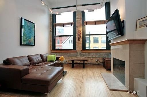 2nd image of 3024 N Lincoln Ave #G-3
