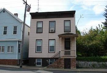 1st image of 429 Columbia St