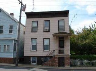 429 Columbia St, Hudson, NY 12534