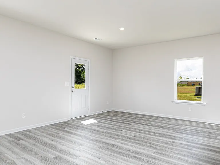 732 Berkeley Dr — Photo 11