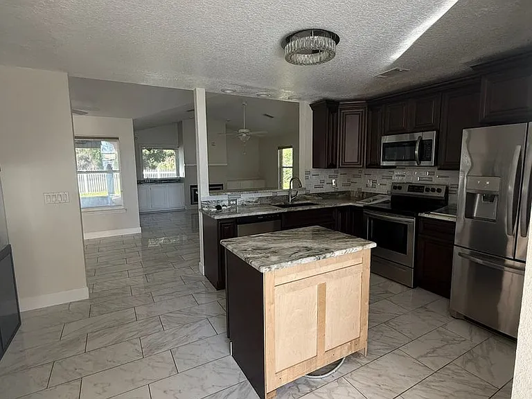 412 Soft Shadow Ln — Photo 15