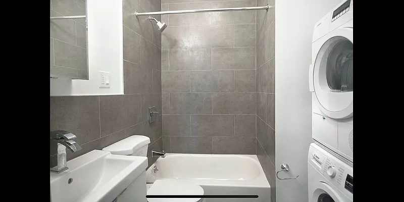 Rented by RV Realty | media 4