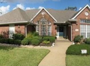 5001 Congressional Ct, College Station, TX 77845