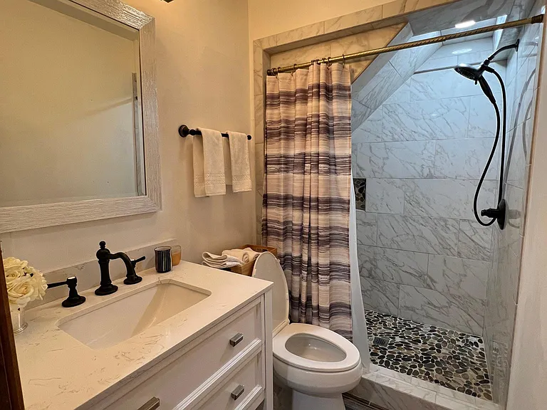 701 Berry Rd — Photo 15