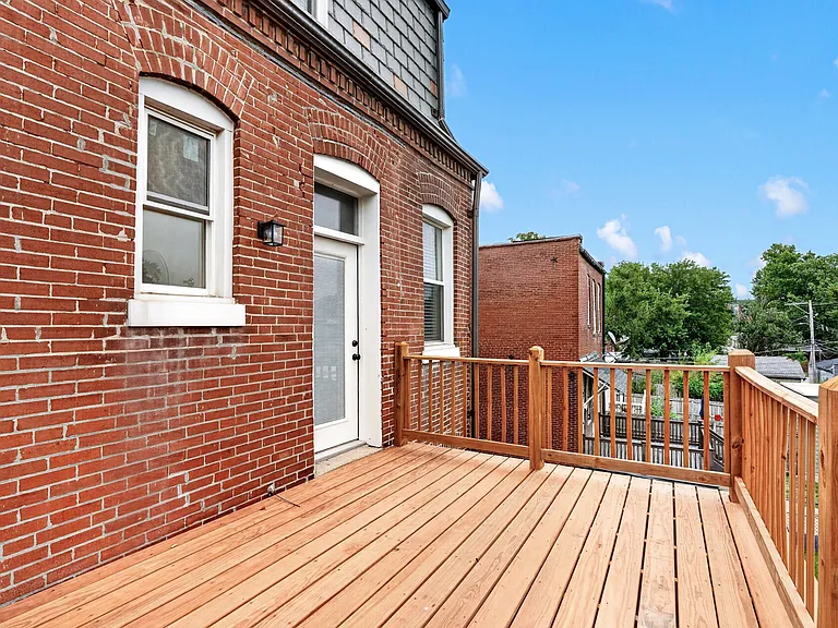 2722 Armand Pl #2F — Photo 24