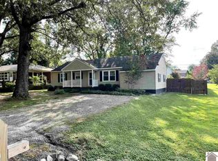 628 Cypress Cir, Calvert City, KY 42029