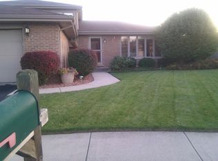 5020 Golf Ct, Midlothian, IL 60445