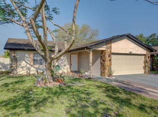 1083 Lexington Ct, Largo, FL 33771