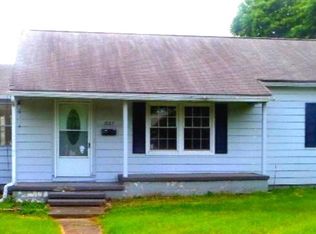 1027 Chipperfield Dr, Stroudsburg, PA 18360