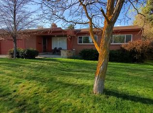 1814 E Moor Dale Ln, Salt Lake City, UT 84117