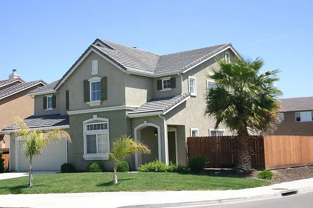 4016 Chateau Ln photo 1