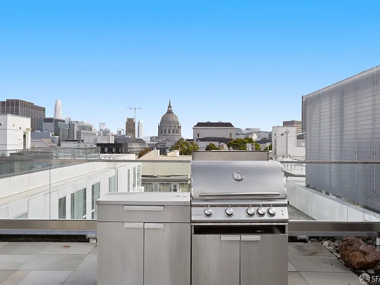 555 Fulton St #426 — Photo 21
