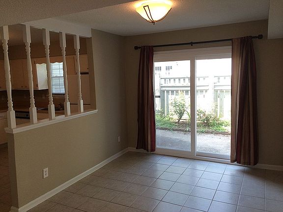 5th image of 8520 Castle Pine Ct