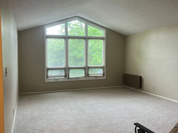 Kincaid Apts., 1945 Kincaid St APT 4, Eugene, OR 97405